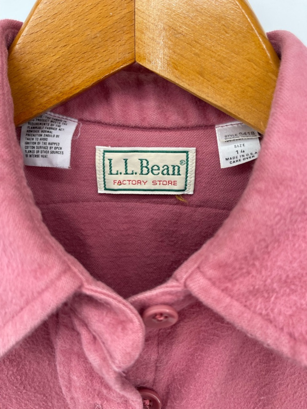 L.L. Bean Dusty Rose Chamois Shirt Jacket - Picture 2 of 9